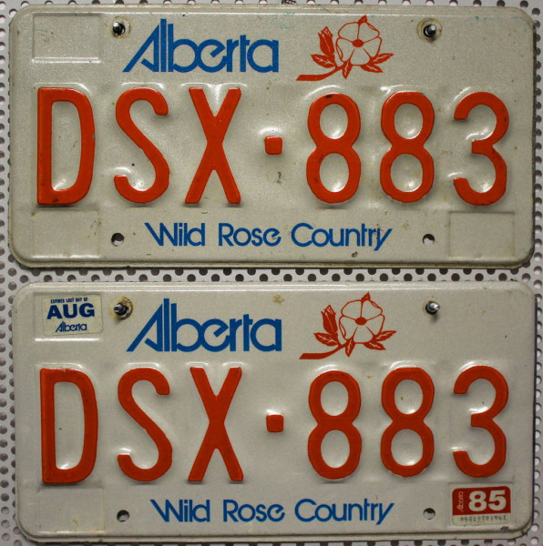 ALBERTA Nummernschilder PAAR Kanada Kennzeichen # DSX883