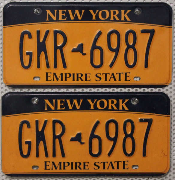 NEW YORK Schilder PAAR - Zwei USA Nummernschilder # GKR6987