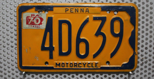 Motorradschild PENNSYLVANIA 1970 (Penna) Nummernschild # 4D639 =
