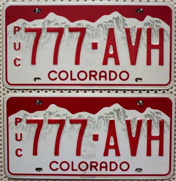 COLORADO Schilder PAAR - Zwei USA Nummernschilder # 777AVH