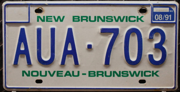 NEW BRUNSWICK / Nouveau Brunswick Nummernschild # AUA703 =