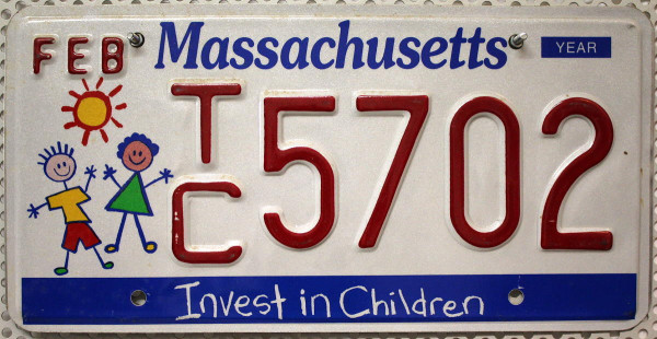 MASSACHUSETTS Invest in Children - Nummernschild # TC5702 ... ≡