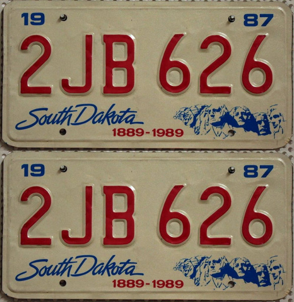 SOUTH DAKOTA Schilder PAAR - Zwei USA Nummernschilder # 2JB626