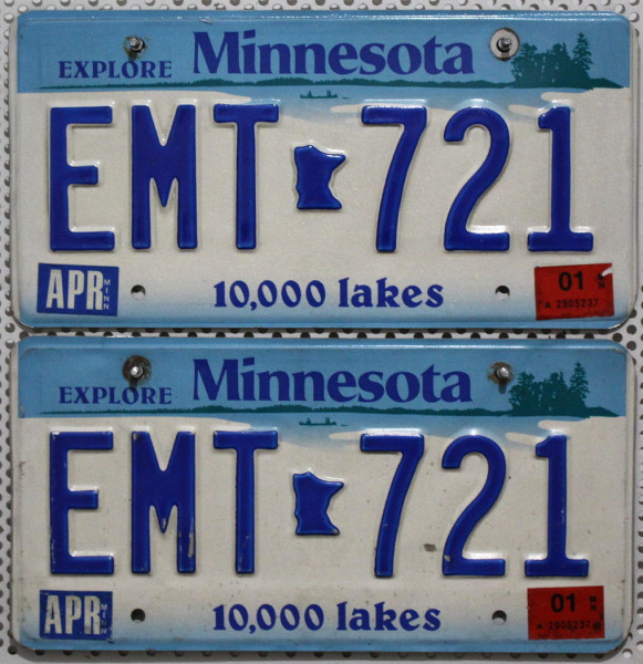 MINNESOTA Schilder PAAR - Zwei USA Nummernschilder # EMT721