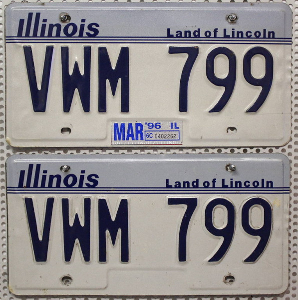 ILLINOIS Schilder PAAR - Zwei USA Nummernschilder # VWM799