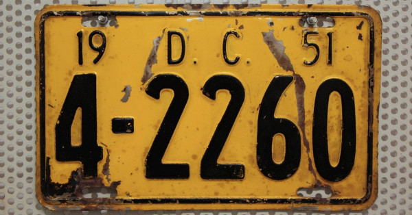 D.C. (District of Columbia) 1951 - Oldtimer Nummernschild # 4-2260 ≡