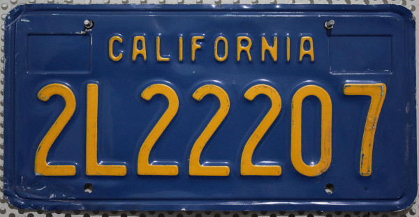 CALIFORNIA Typ Blau/Gelb - Nummernschild # 2L22207 ...