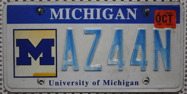MICHIGAN University of Michigan - Nummernschild # AZ44N =