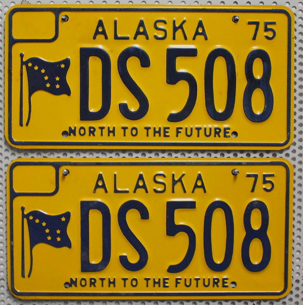 ALASKA Schilder PAAR 1975 - Zwei USA Nummernschilder # DS508
